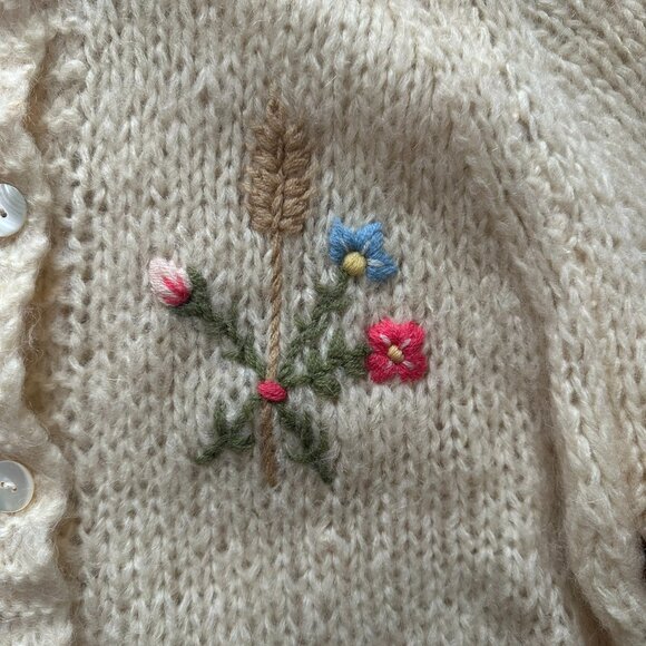 VTG 50s 60s GIMBELS MADE IN ITALY FUZZY MOHAIR EMBROIDERED CARDIGAN SWEATER L - Picture 3 of 6
